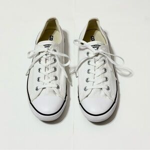 Converse Low Top Sneakers White